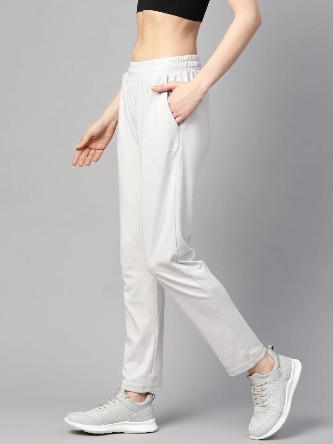 Alcis Women Off White Solid Slim Fit Track Pants