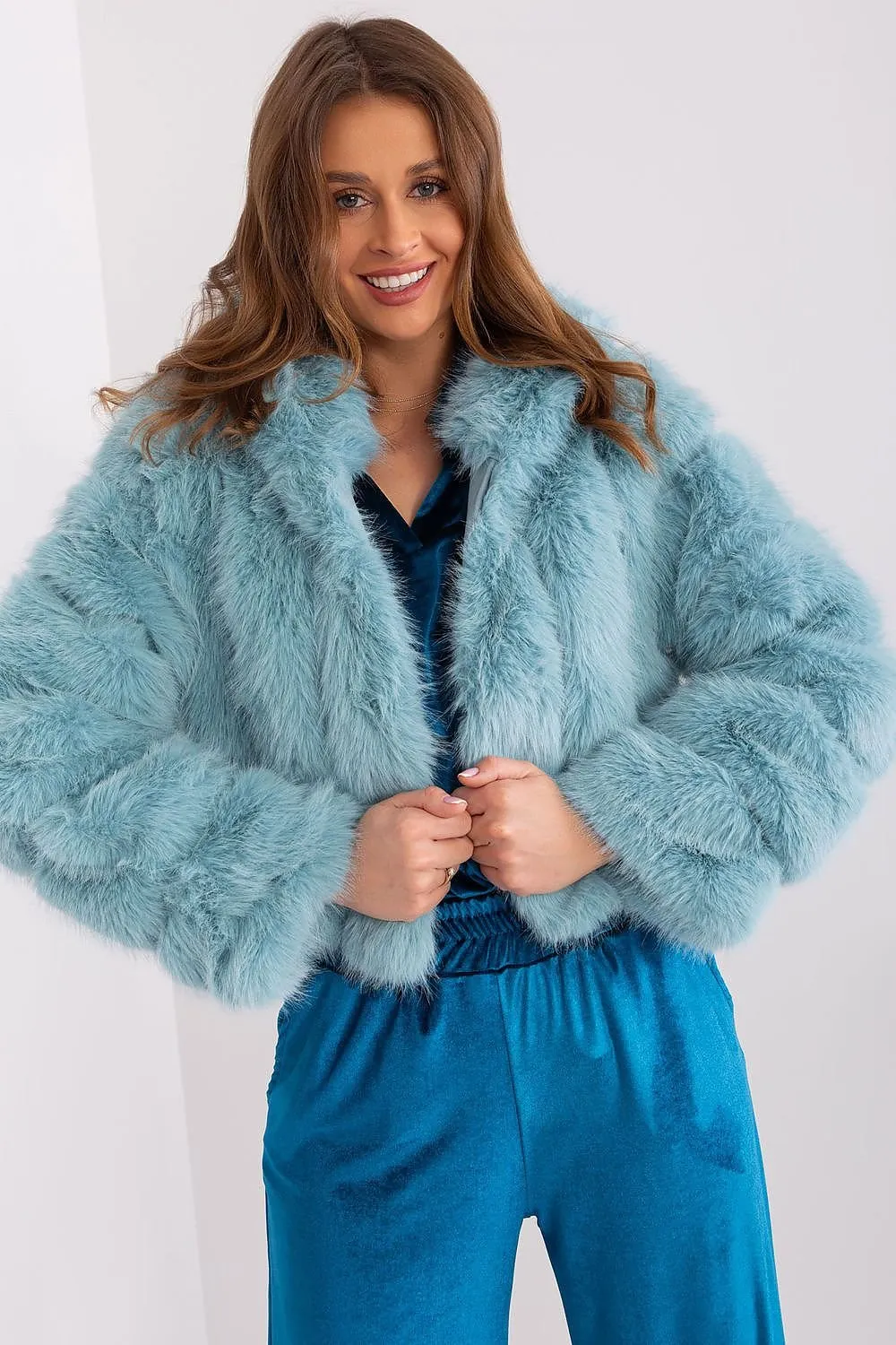 AT Fuzzy Cropped Jacket