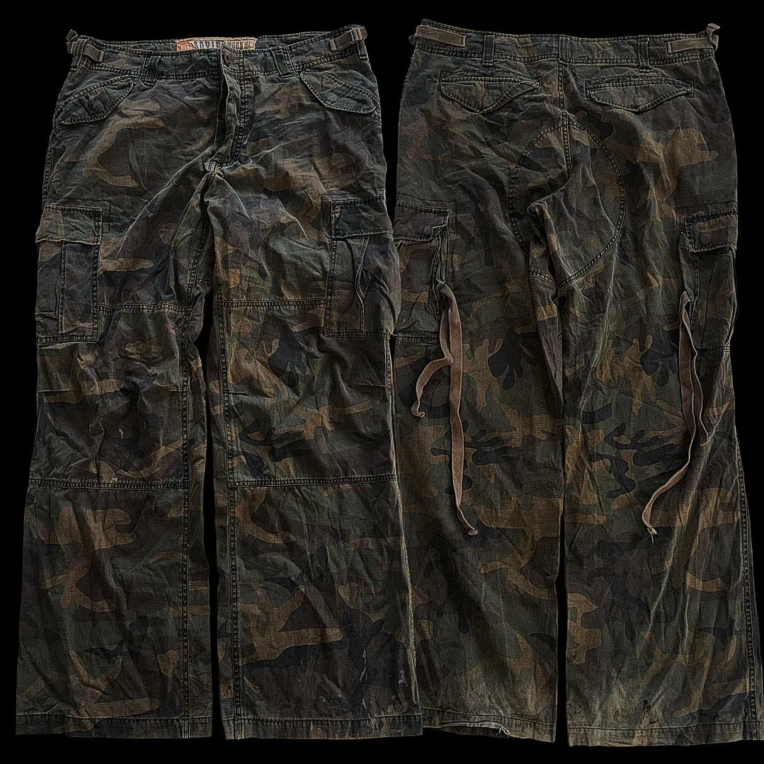 Camo pants