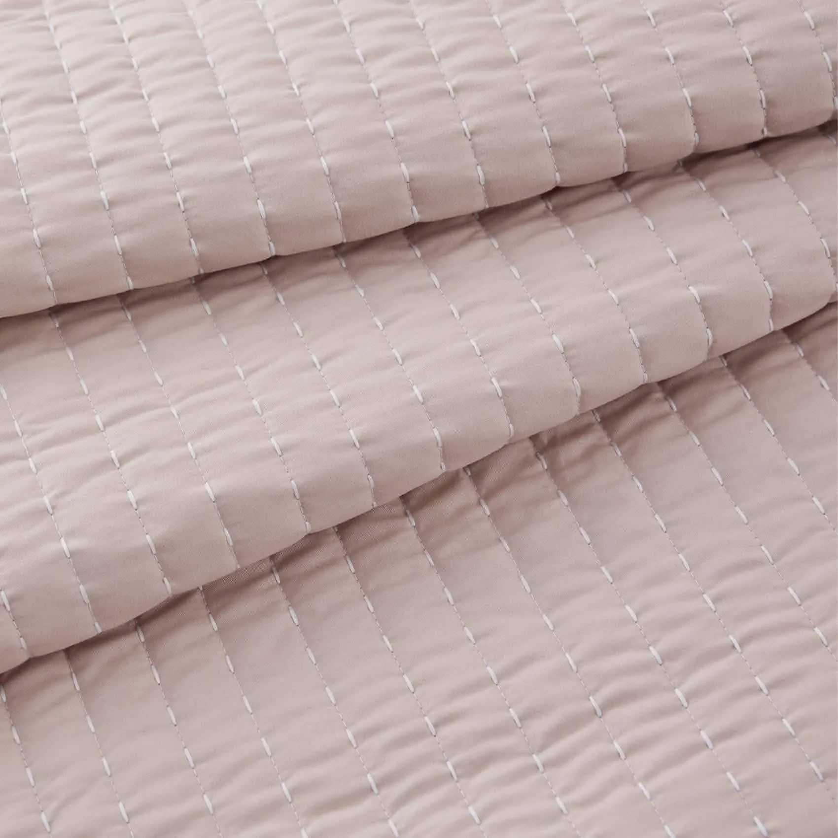 Corduroy Pattern Quilt Set