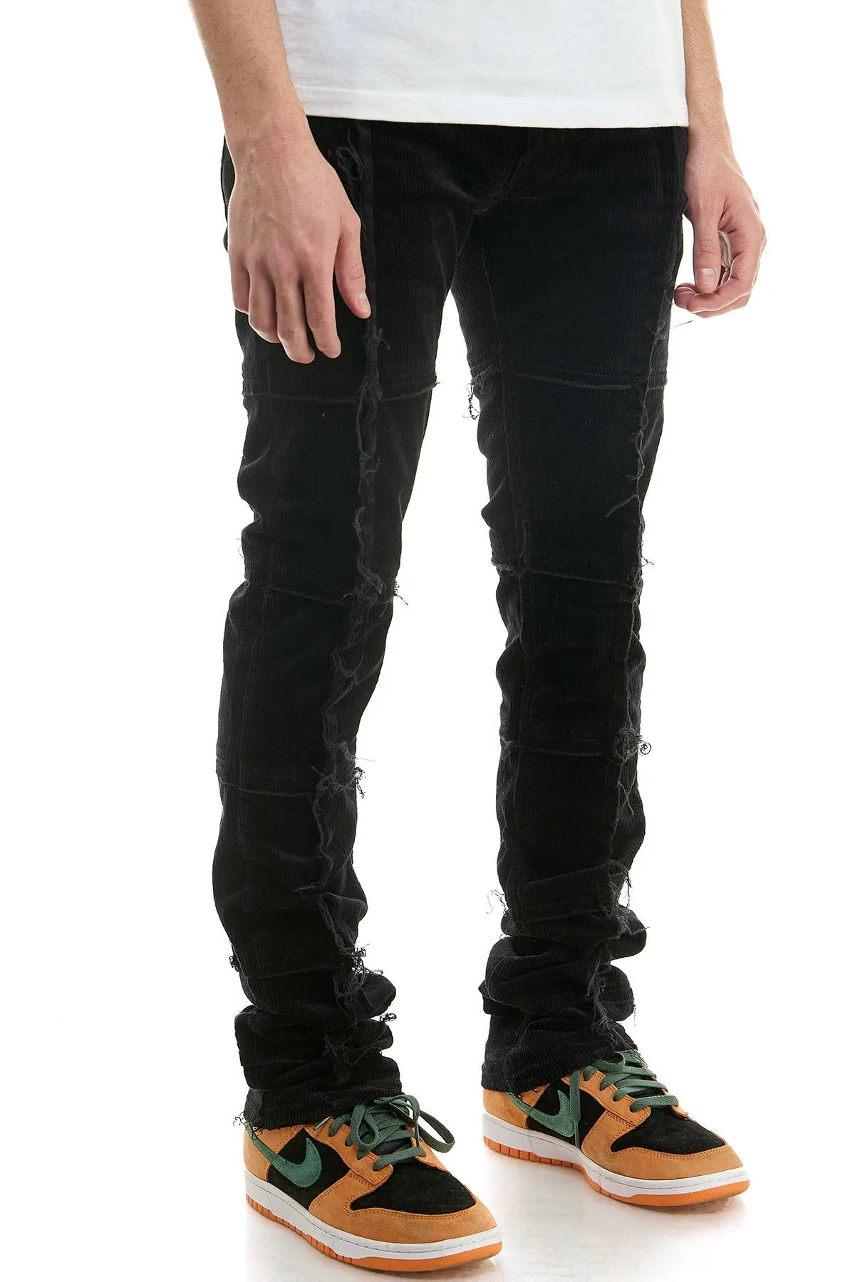 Corduroy Stacked men Jeans with Raw Finishing in Black