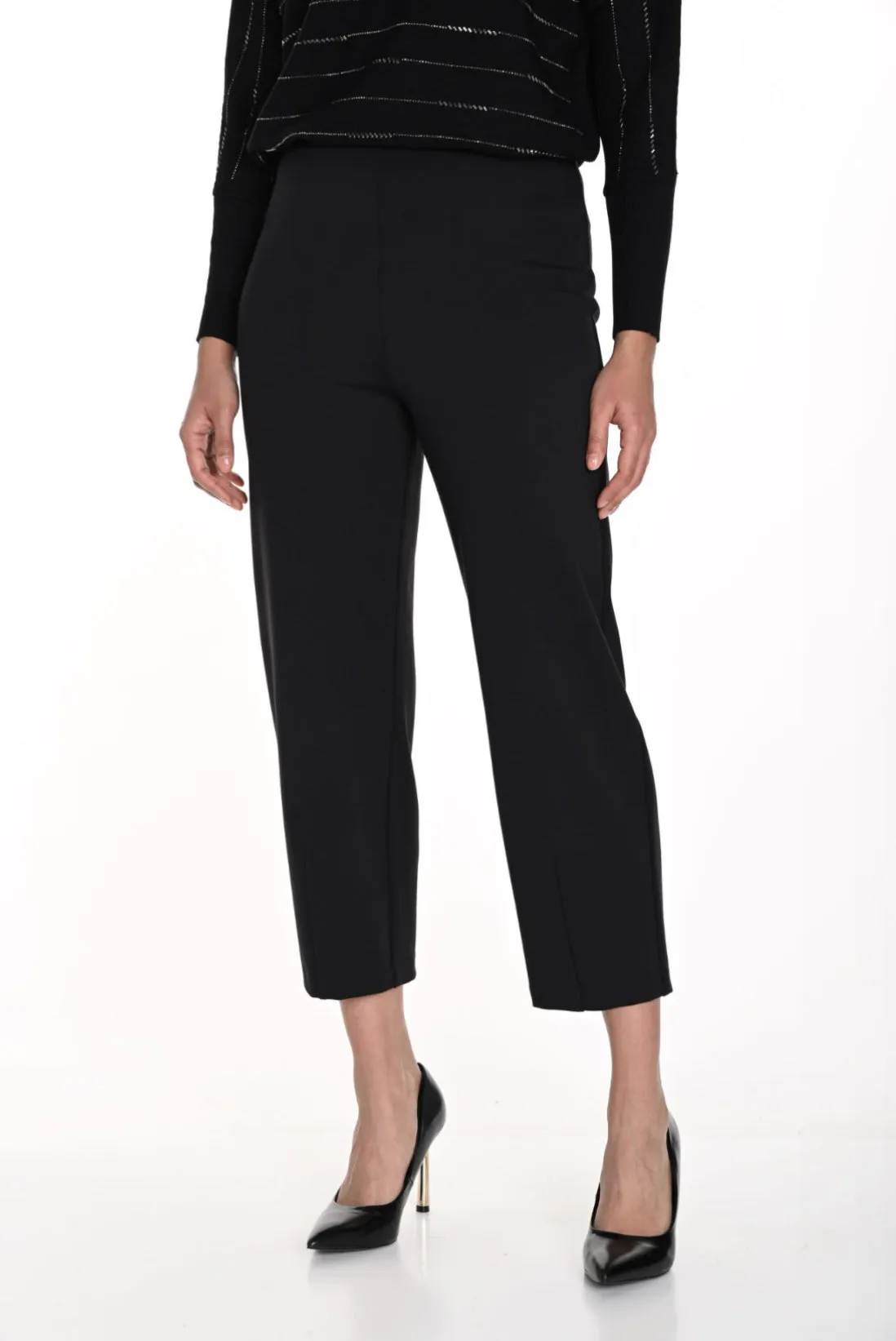 Frank Lyman Crop Pant 243341