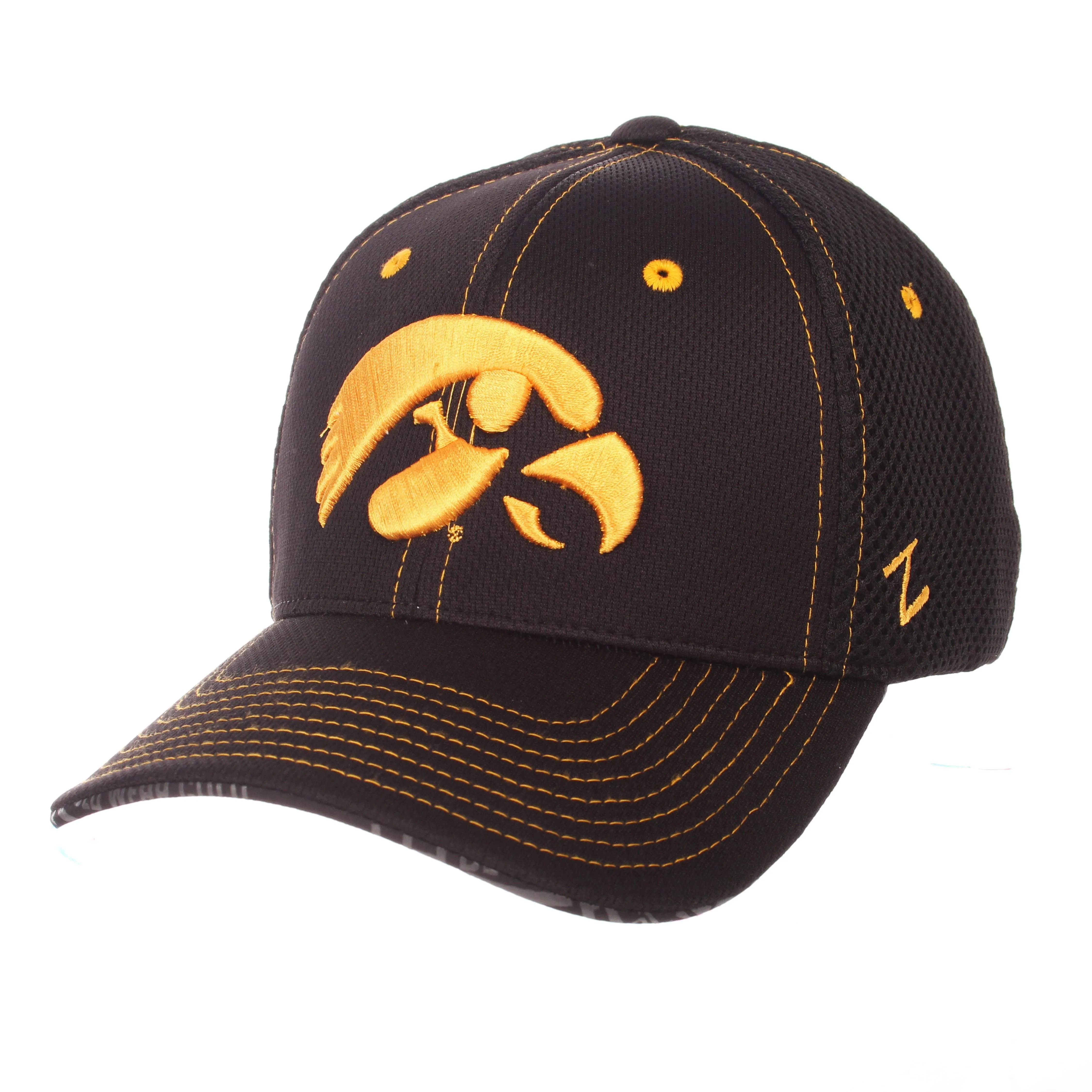 Iowa Hawkeyes Zephyr Black "Undertaker" Mesh Stretch Fit Hat Cap (M/L)