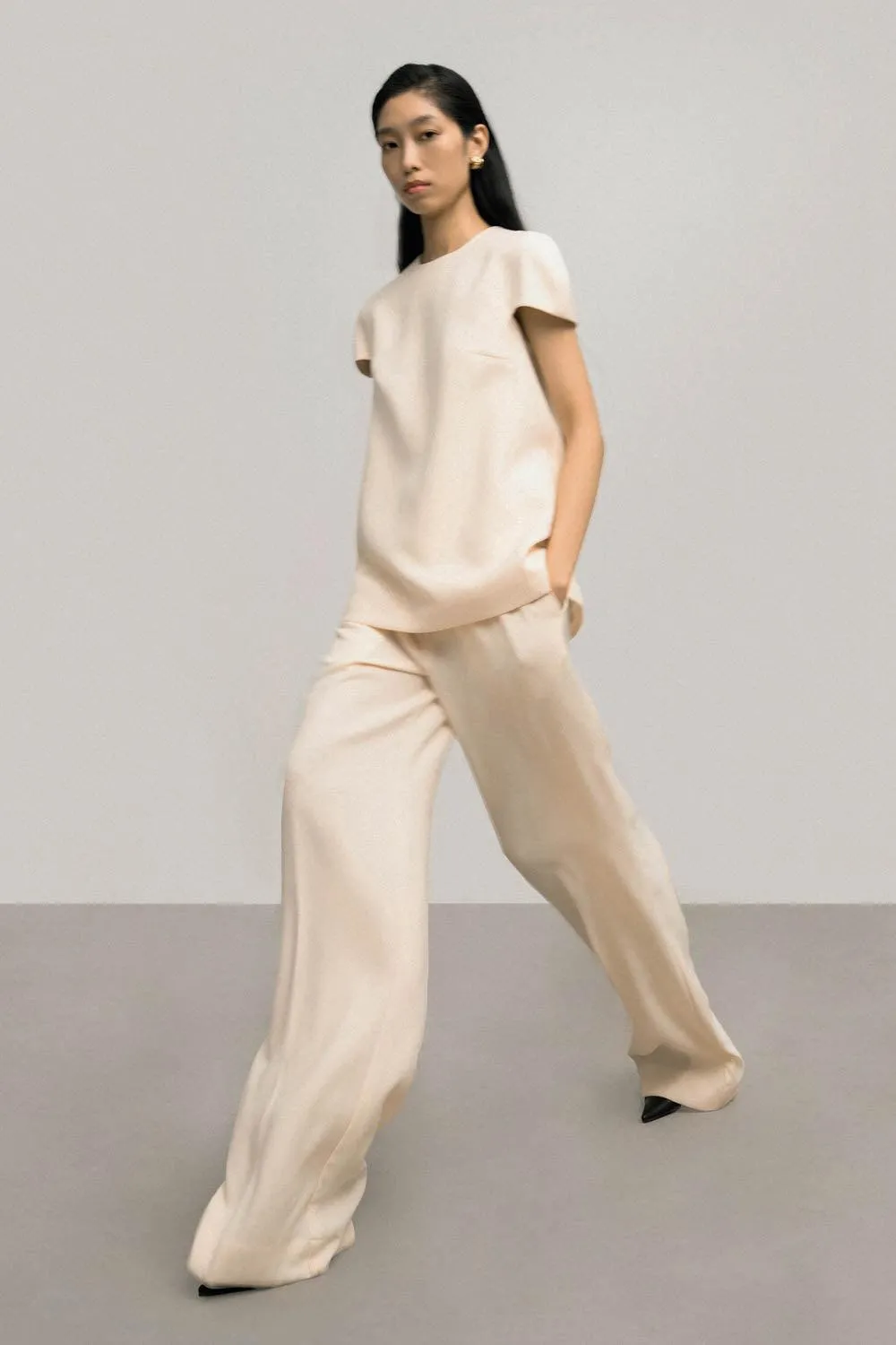 Laelia Straight Wide Leg Crepe Floor Length Pants