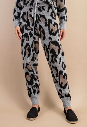 Leopard sweater knit jogger