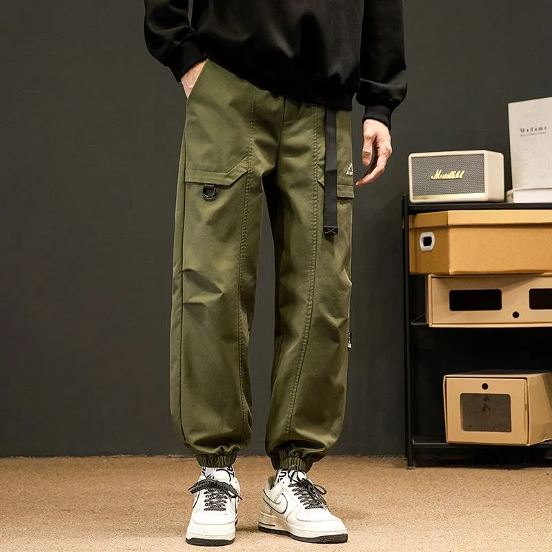 Loose Fit Elasticity Slant Pocket Tapered Cargo Pants