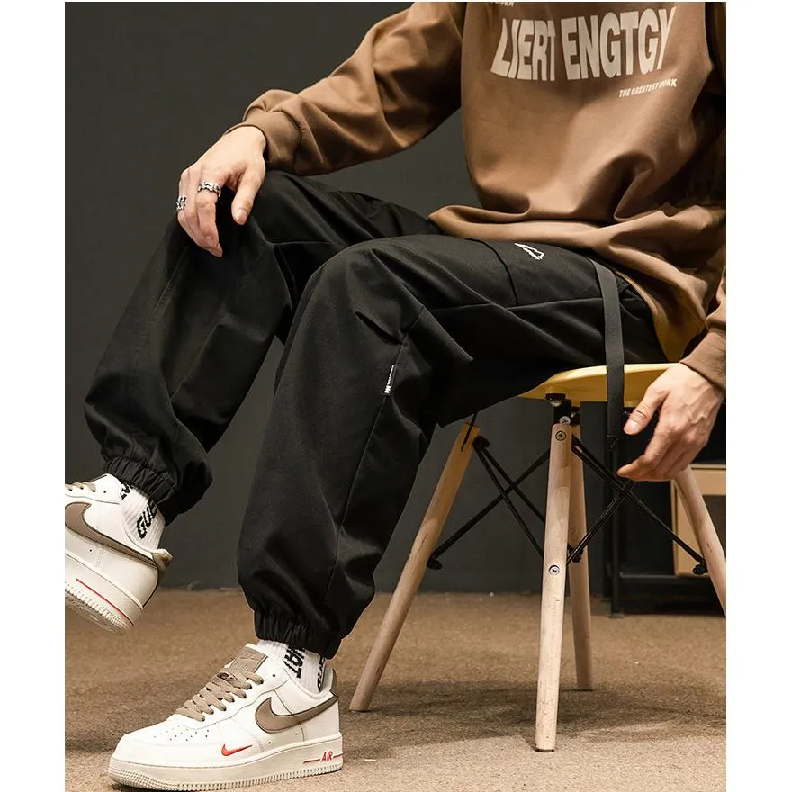 Loose Fit Elasticity Slant Pocket Tapered Cargo Pants