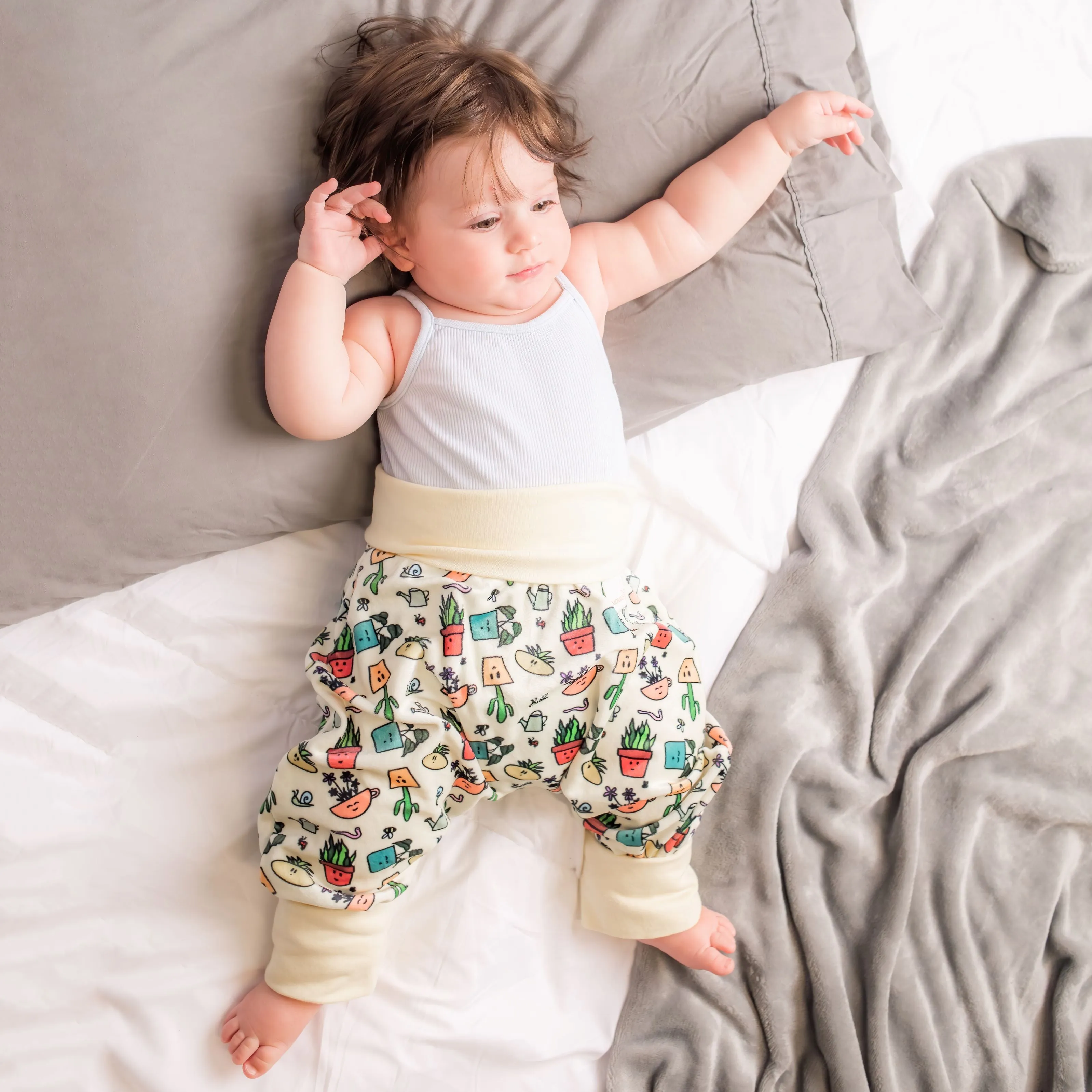 No-Leak Bedtime Pants | Cheeky Plants