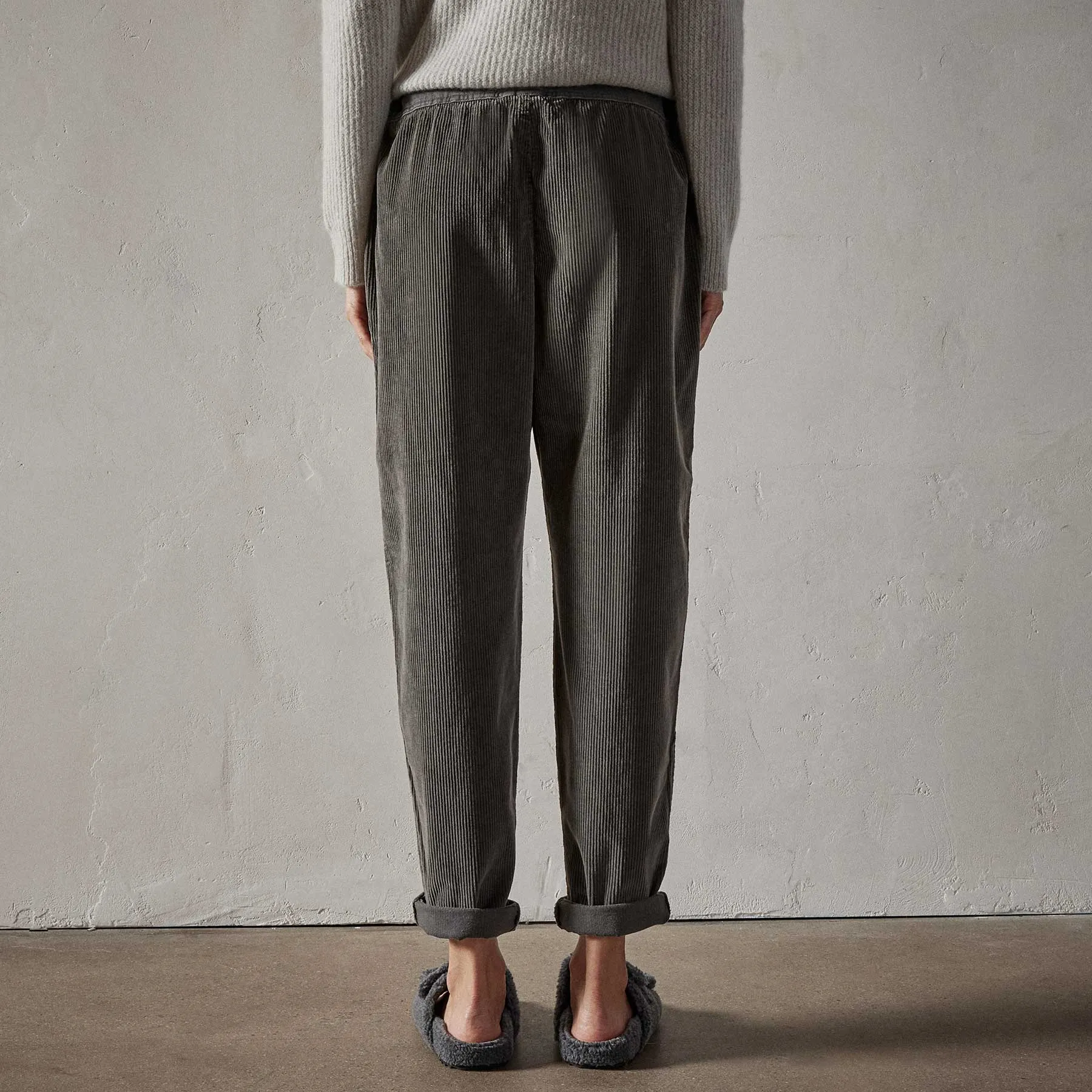 Relaxed Fit Corduroy Pant - Fin Pigment