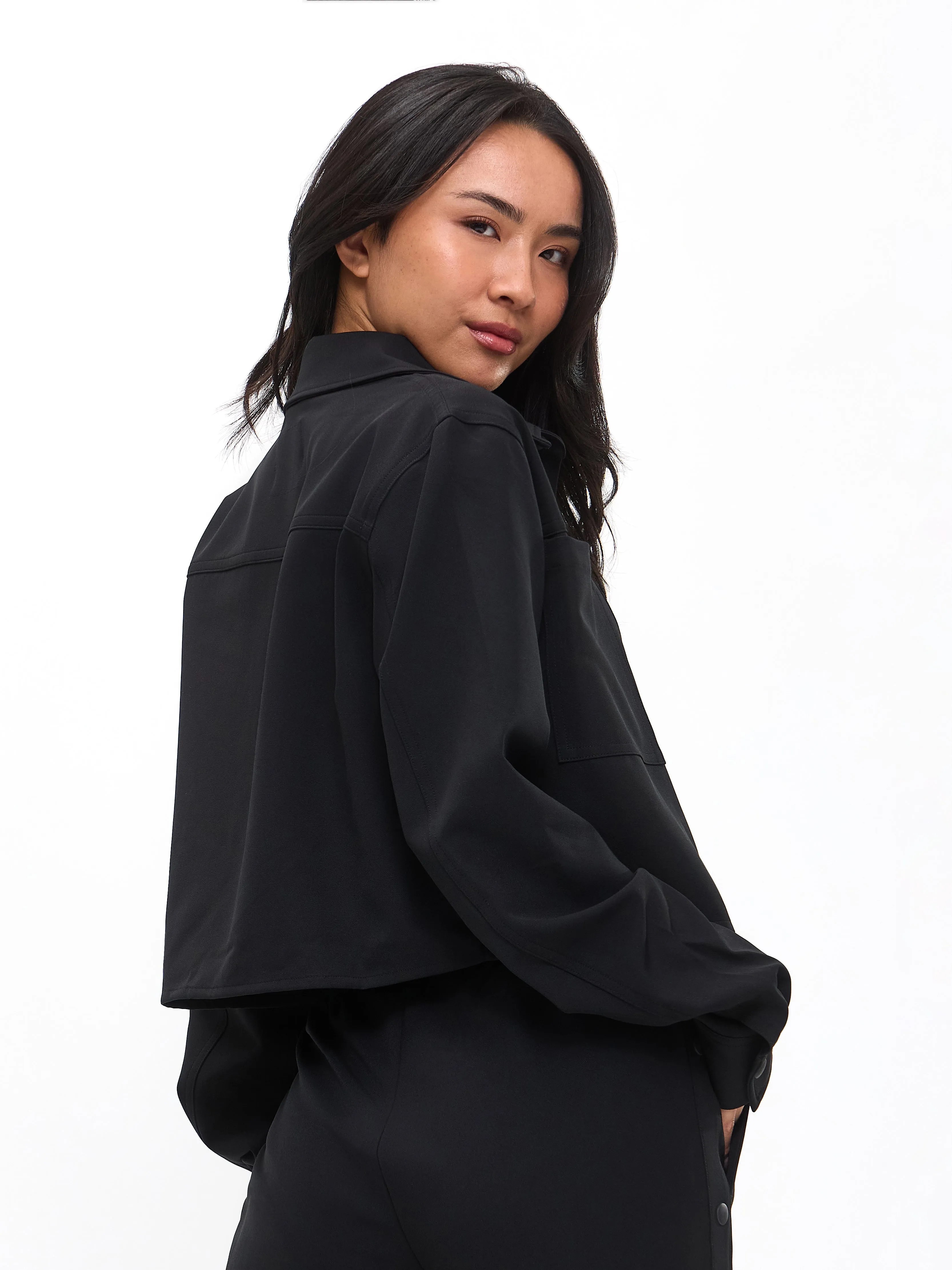 Snap Crop Jacket - Onyx Black