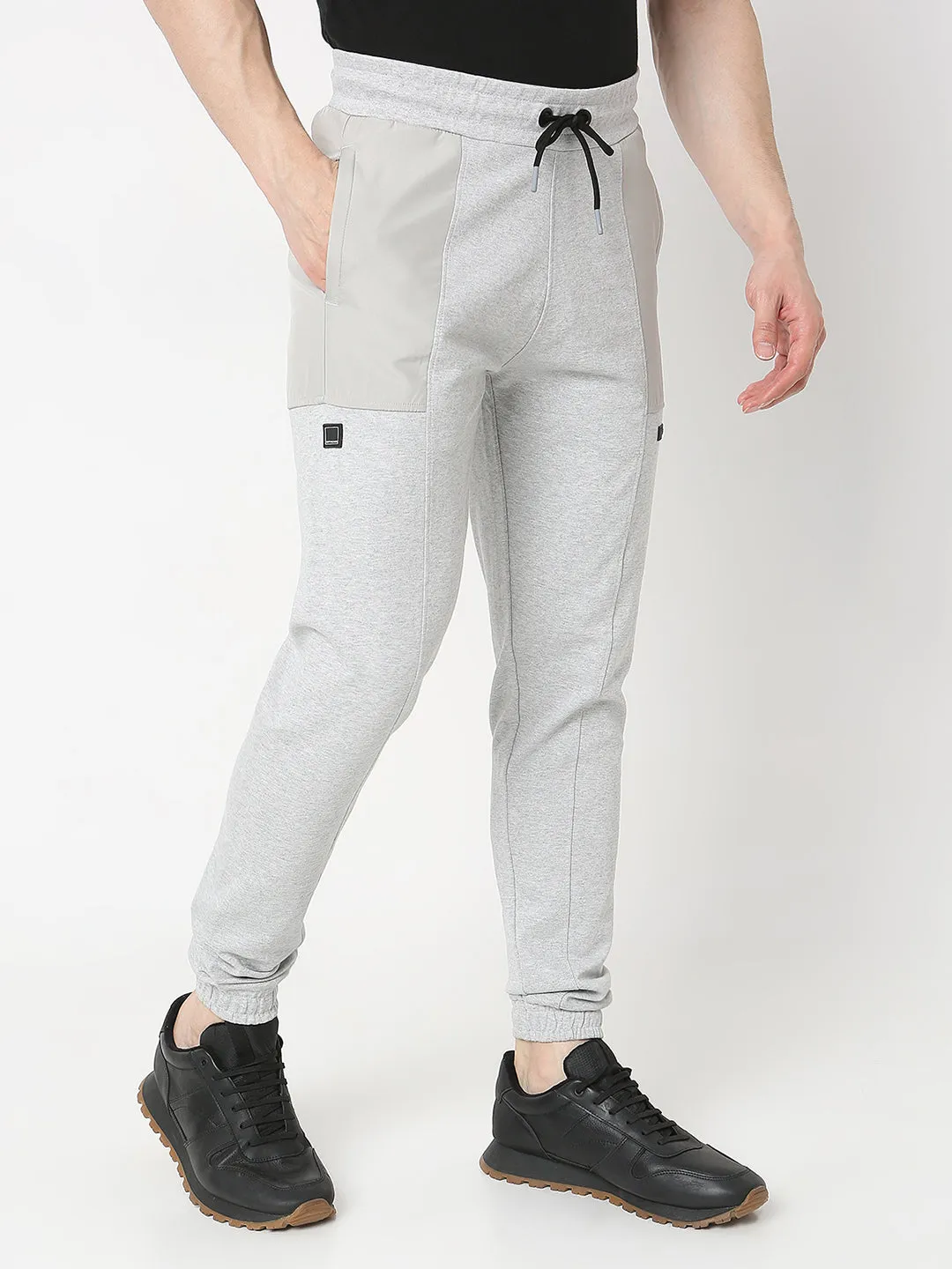 Spykar Men Blended Ankle Length Mid Rise Joggers Trackpant