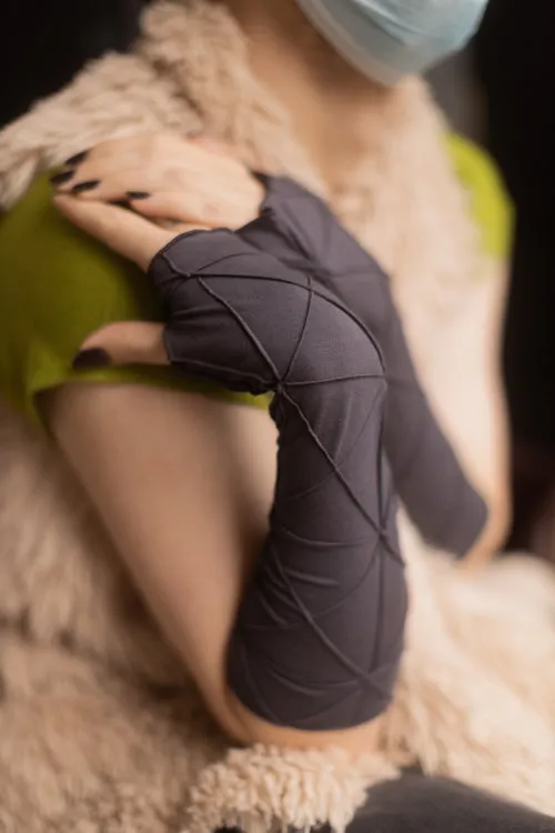 Textured Arm Warmers