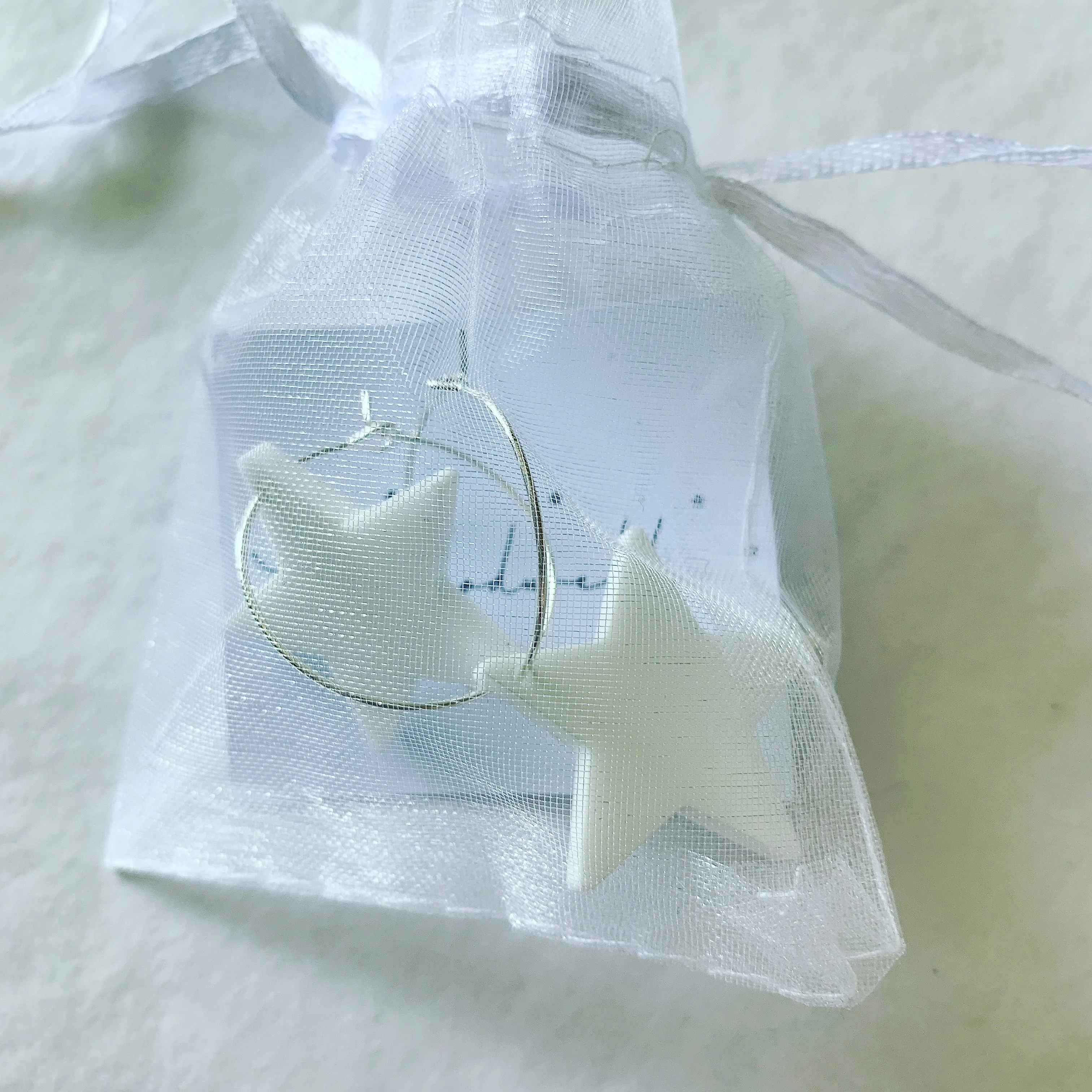 White star hoop earrings